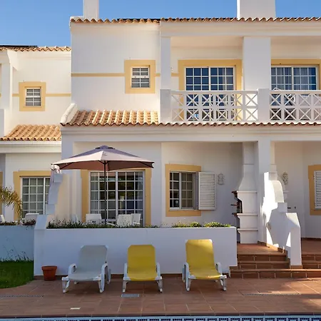 Balaia Plaza Al - Ideal Familias אלבופיירה