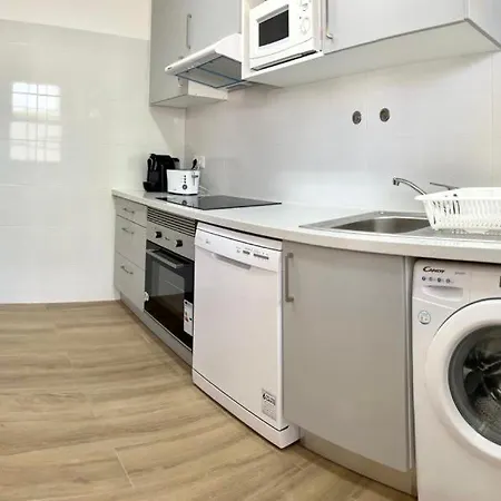 Balaia Plaza Al - Ideal Familias Villa *